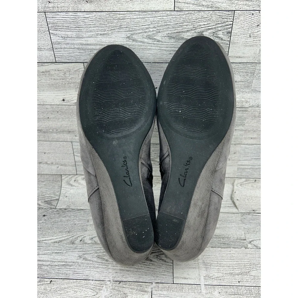 Clarks collection gray